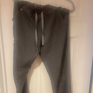 Charcoal gray Zamora FIGS Jogger scrubs